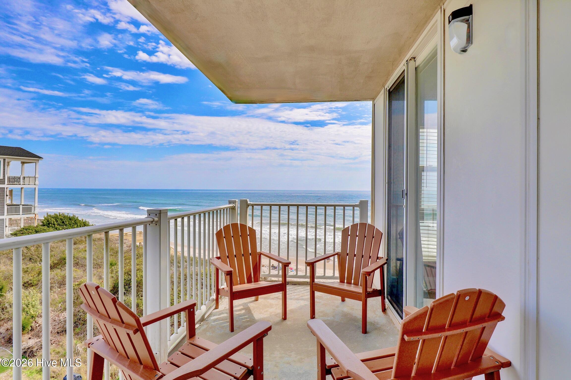 2000 New River Inlet Road, Unit 3208 North Topsail Beach, NC 28460 - Photo 12 of 44 St. Regis 3208 -6G8A4644