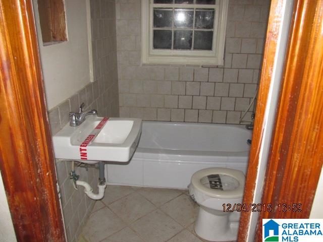 911 Exeter Avenue Bessemer, AL 35020 - Photo 12 of 17