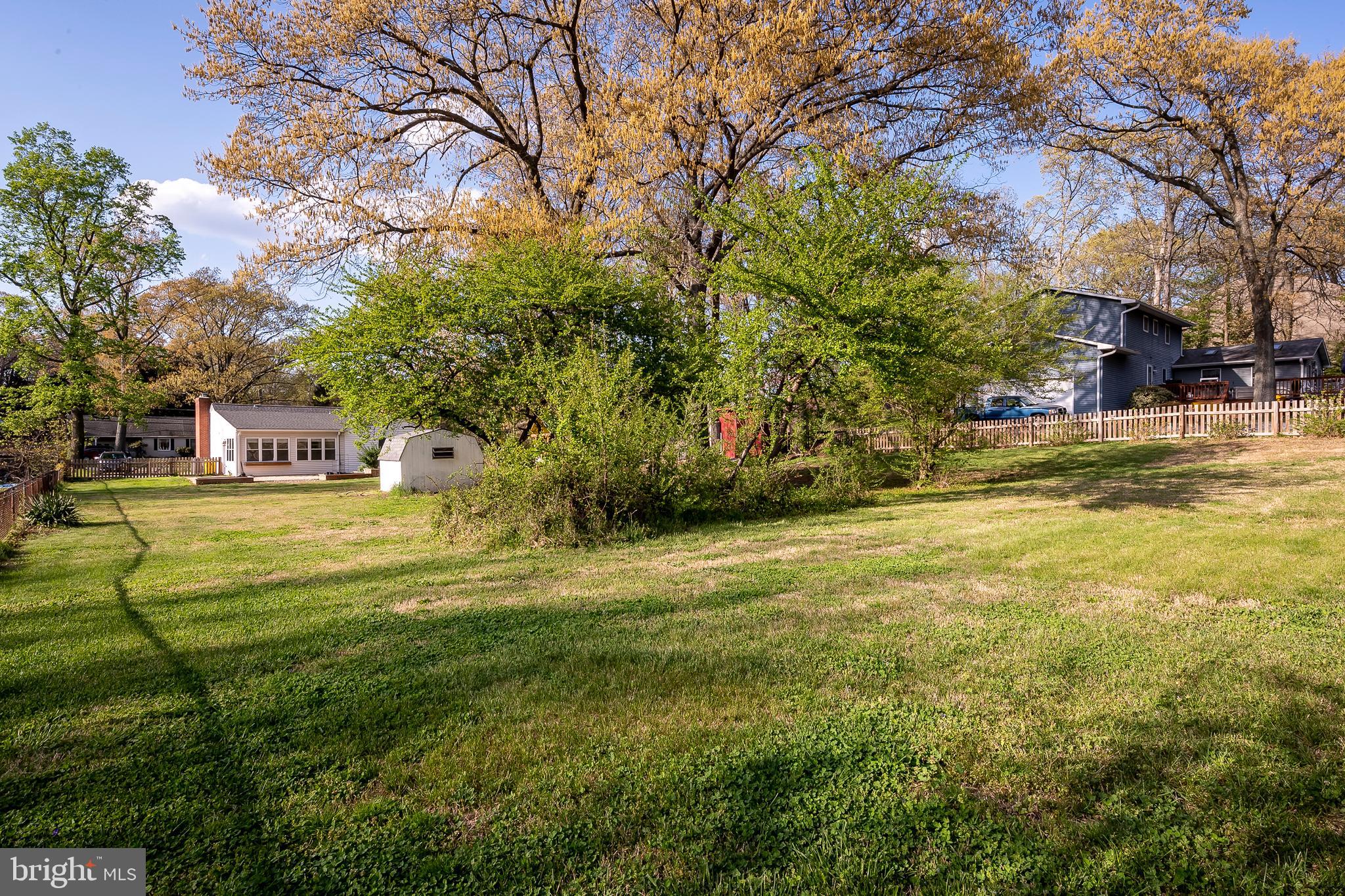 957 Shore Acres Road Arnold, MD 21012 - Photo 28 of 31 Exterior Back and Yard