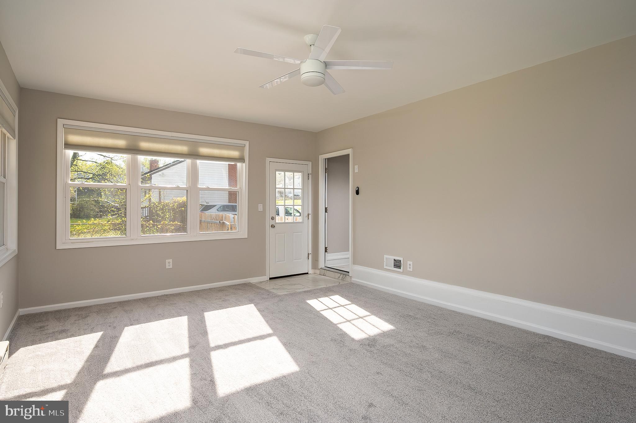 957 Shore Acres Road Arnold, MD 21012 - Photo 10 of 31 Sunroom (alt view)