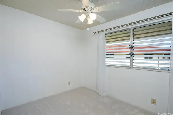 $2,500 | 350 Aoloa Street, Unit C222, Kailua, HI 96734