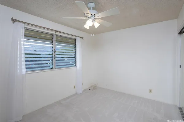 $2,500 | 350 Aoloa Street, Unit C222, Kailua, HI 96734