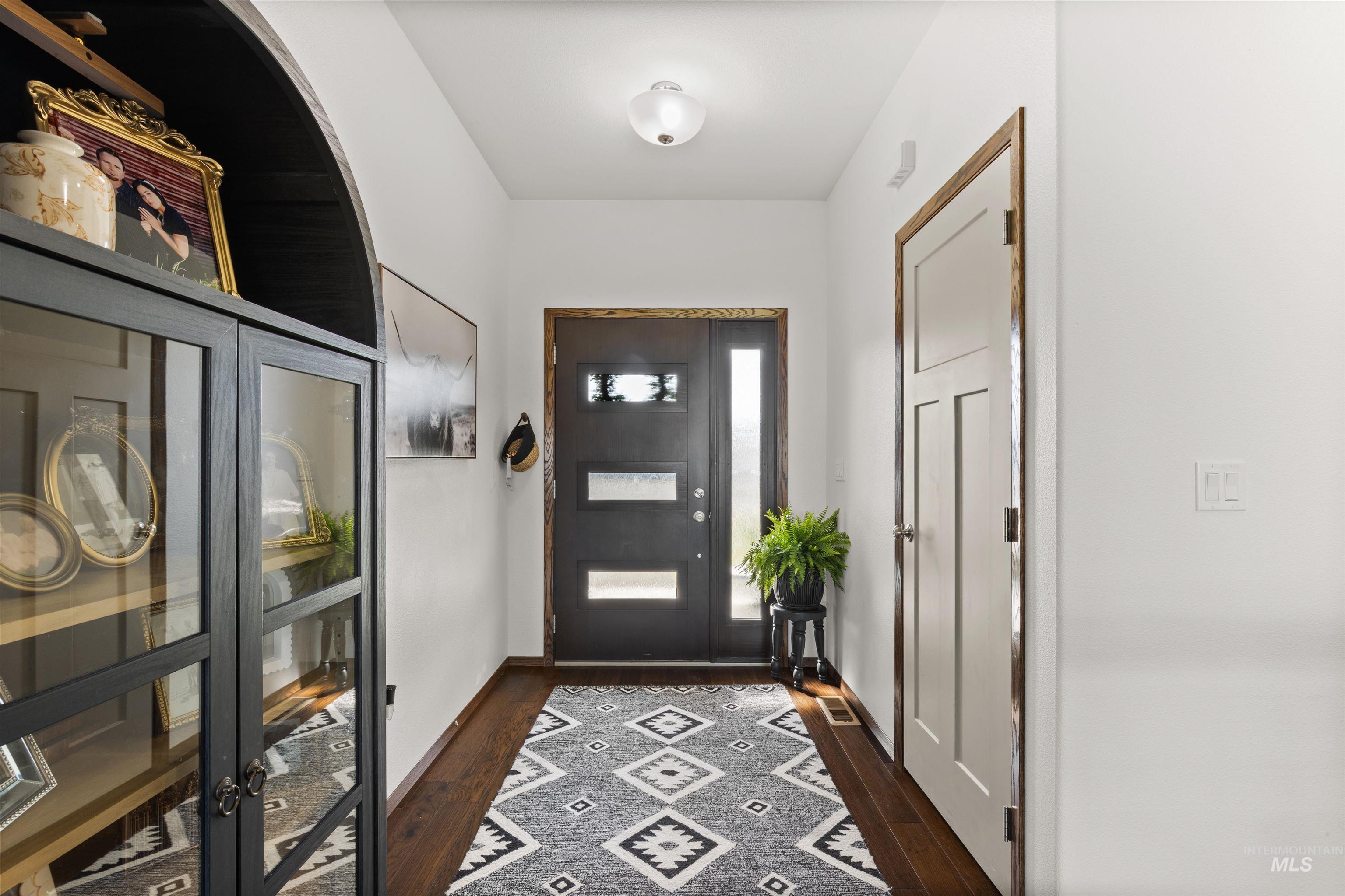 2510 Westridge Court Clarkston, WA 99403 - Photo 3 of 46