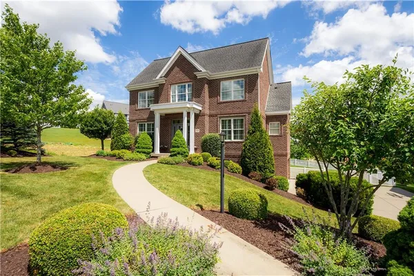 $714,900 | 3107 Deerfield Ridge Drive, McDonald, PA 15057