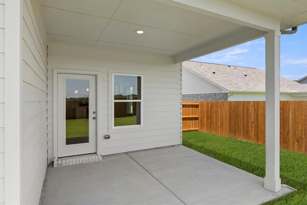 402 Heritage Grv Road Blue Ridge, TX 75424 - Photo 22 of 26 25. 402 Heritage Grove - Patio