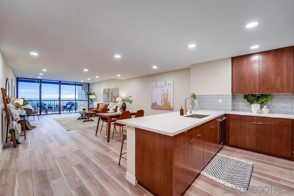 2500 Torrey Pines Road, Unit 801 La Jolla, CA 92037 - Photo 11 of 27 Gallery Image 11