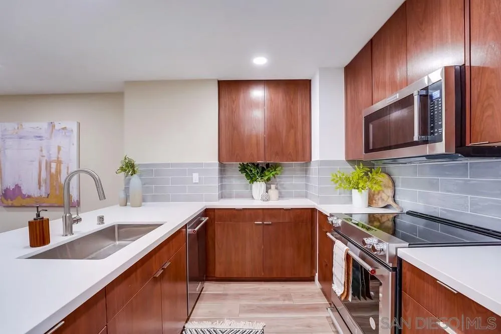 2500 Torrey Pines Road, Unit 801 La Jolla, CA 92037 - Photo 10 of 27 Gallery Image 10