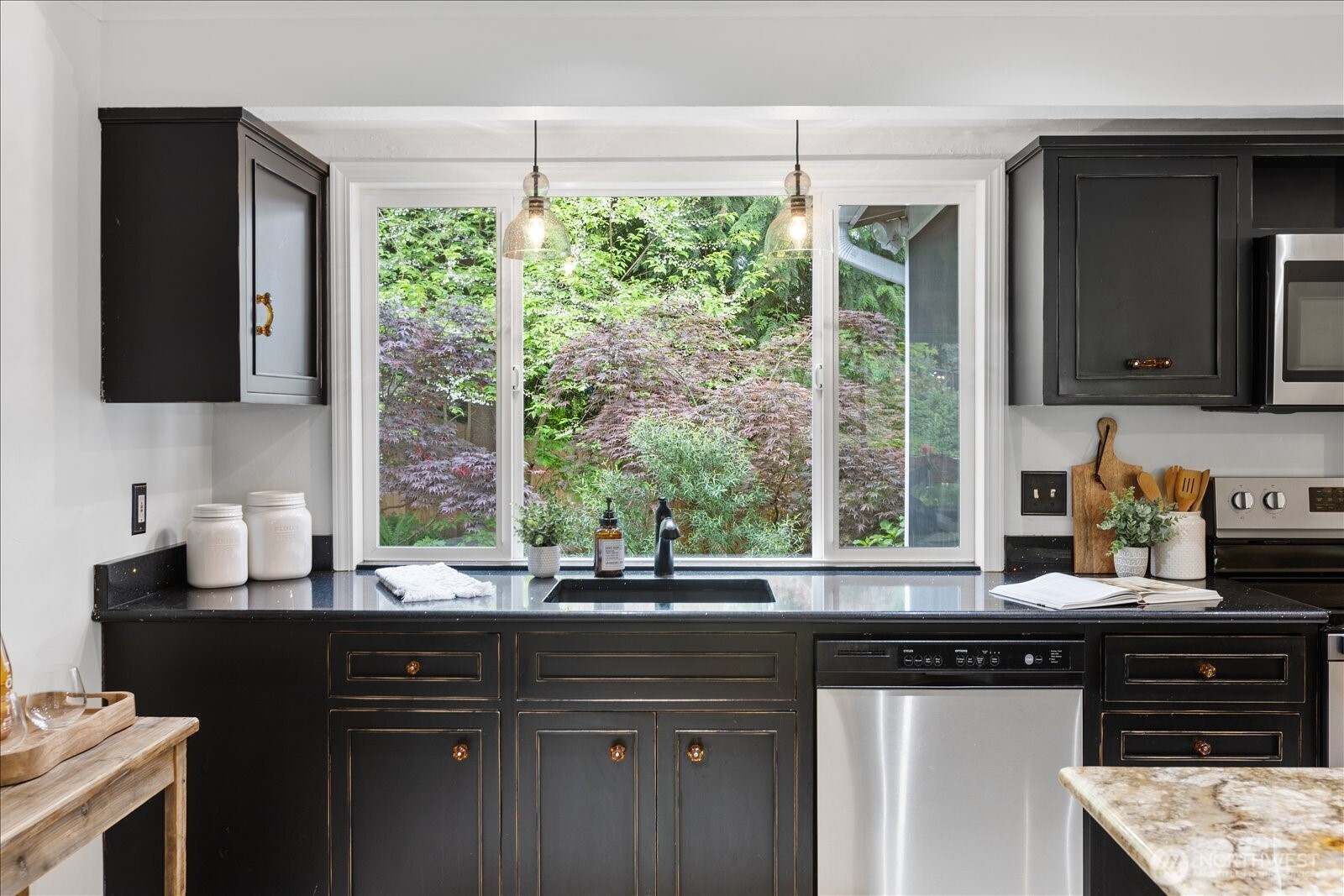 9918 227th Place Southwest Edmonds, WA 98020 - Photo 10 of 39