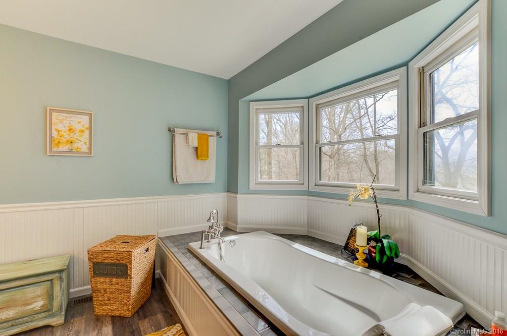 96 Morgan Branch Estate Road Candler, NC 28715 - Photo 18 of 34 Gallery Image 18