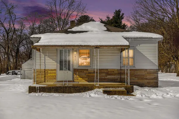 $154,900 | 1517 Maplehurst Avenue, Mishawaka, IN 46545