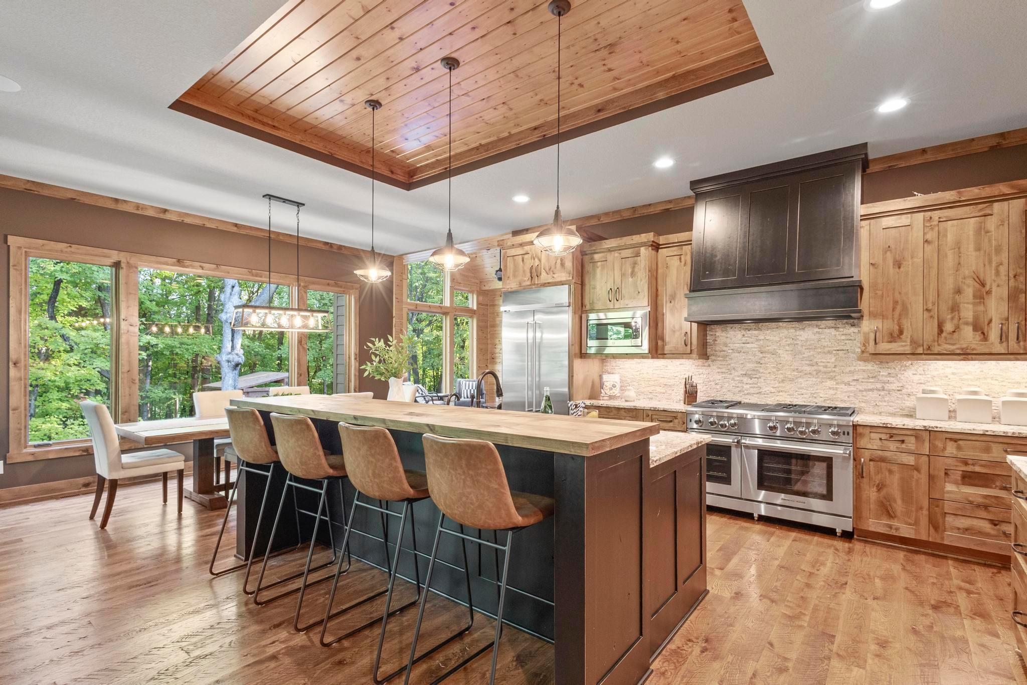 20060 Vine Street Excelsior, MN 55331 - Photo 11 of 62