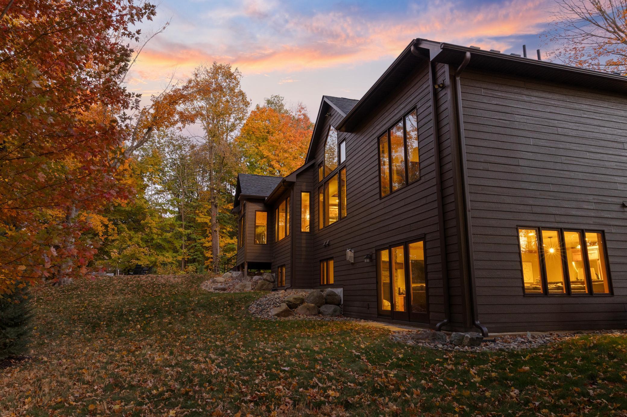 20060 Vine Street Excelsior, MN 55331 - Photo 5 of 62