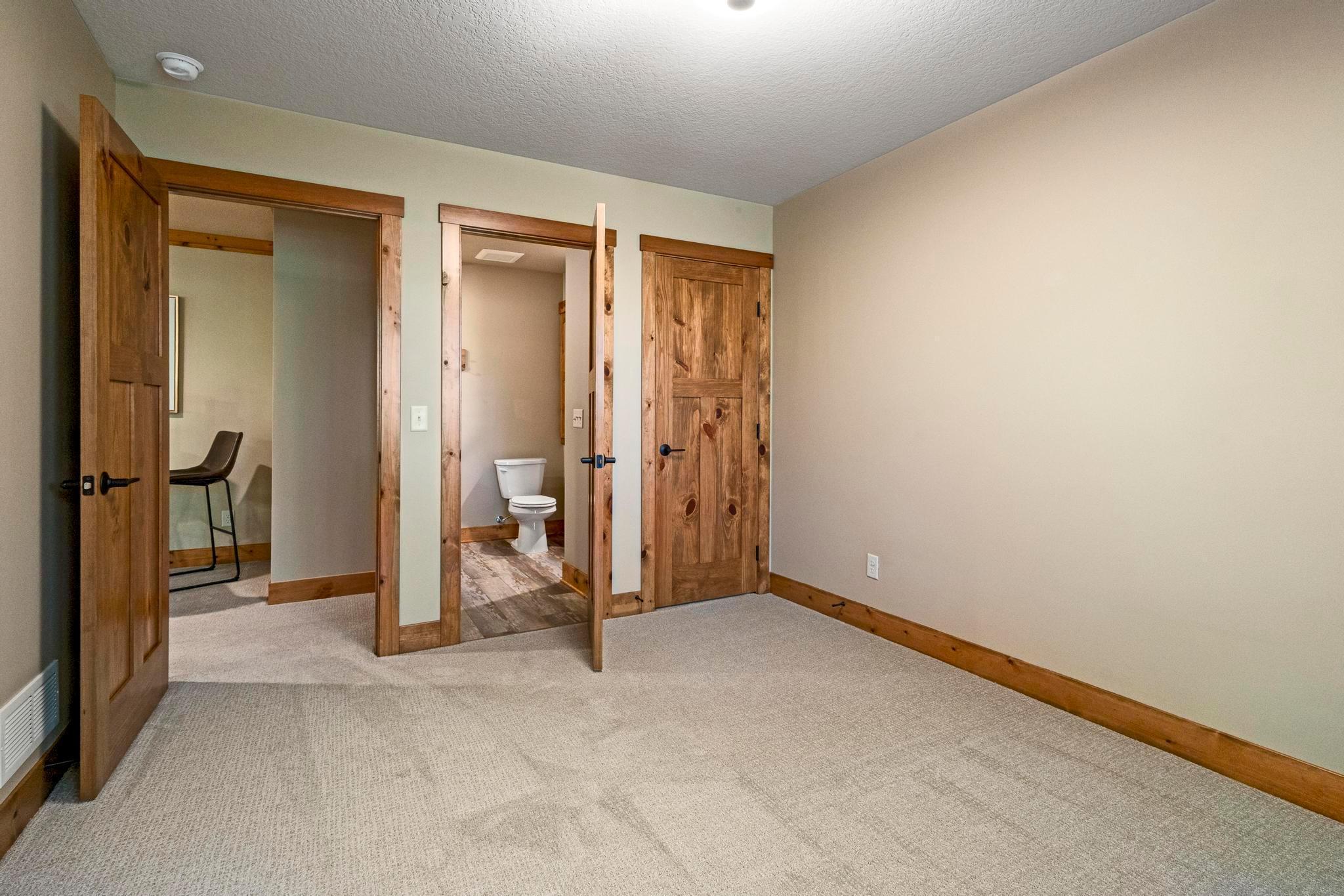 20060 Vine Street Excelsior, MN 55331 - Photo 51 of 62