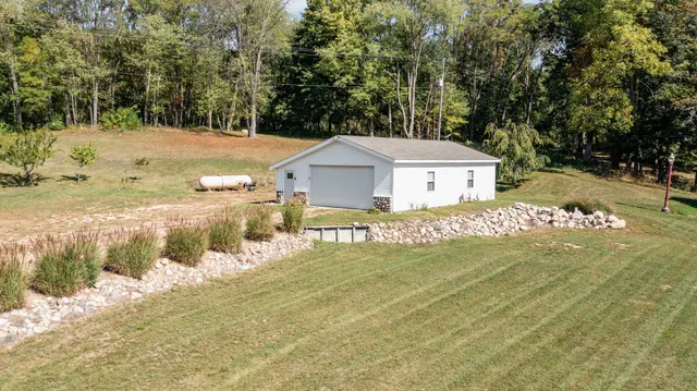 $599,900 | 3189 125th Avenue, Allegan, MI 49010