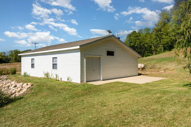 $599,900 | 3189 125th Avenue, Allegan, MI 49010