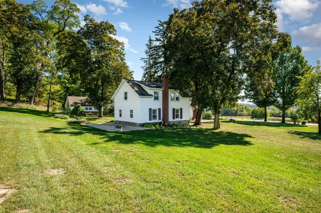 $599,900 | 3189 125th Avenue, Allegan, MI 49010