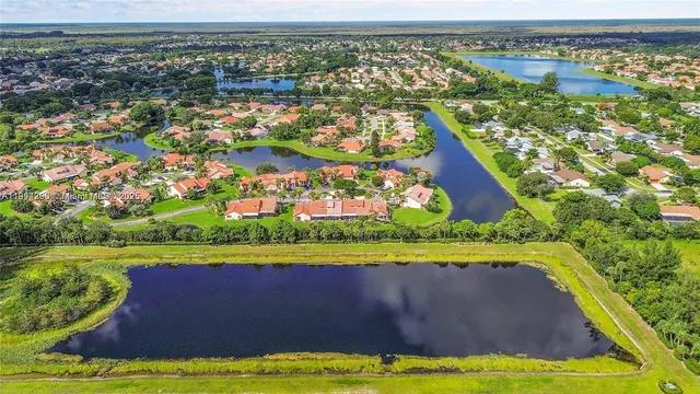 $2,850 | 18578 Woodstream Drive, Boca Raton, FL 33498