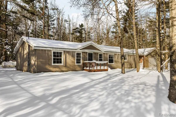 $239,900 | 2836 Lone Pine Road, Gaylord, MI 49735