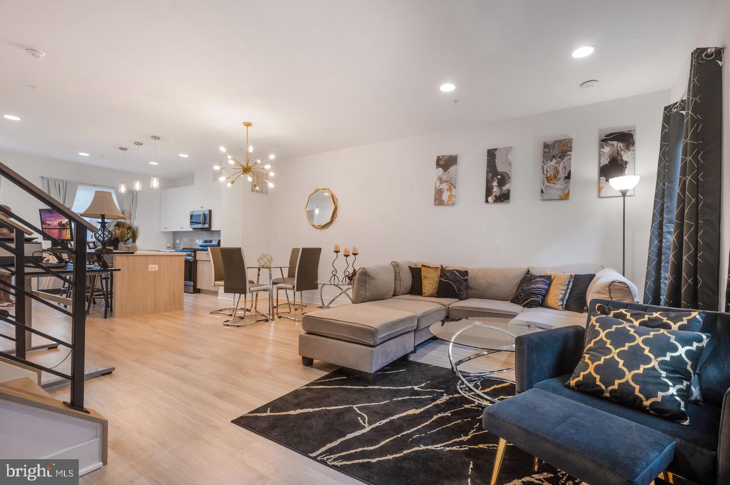 317 Riggs Park Place Washington, DC 20011 - Photo 11 of 37