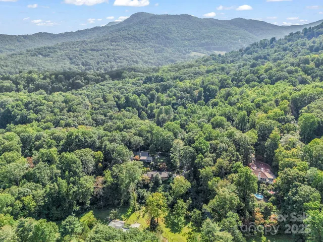 $448,500 | 81 Jericho Drive, Tryon, NC 28782