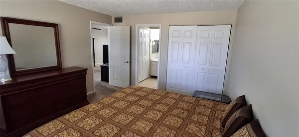 $124,900 | 4737 Lake Villa Drive, Clearwater, FL 33762