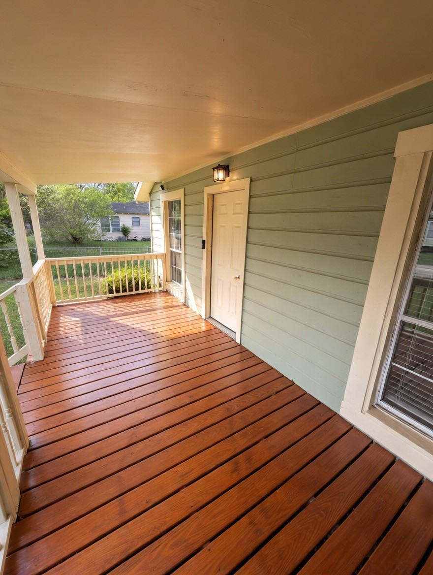 911 Kemp Street Boling, TX 77420 - Photo 4 of 23