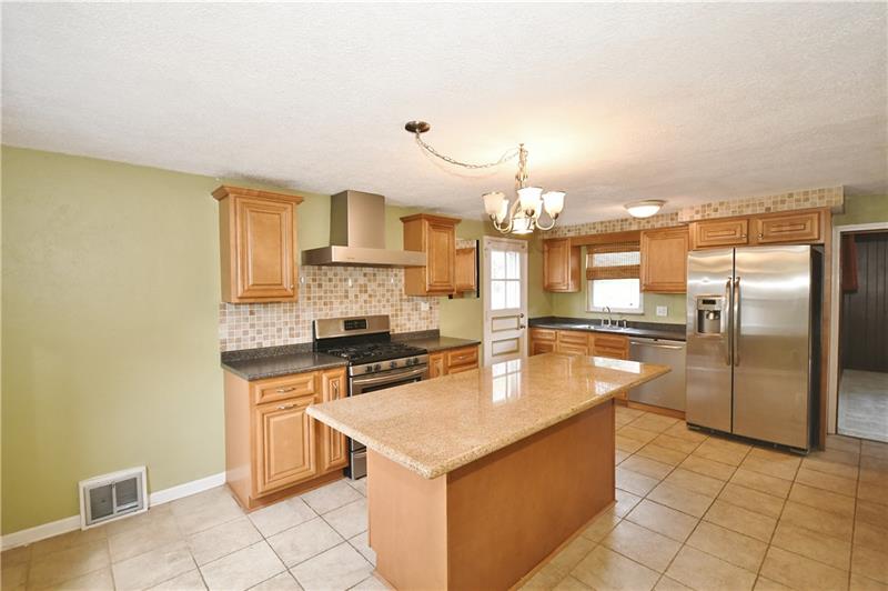 5063 Grove Road Pittsburgh, PA 15236 - Photo 13 of 25 Gallery Image 13