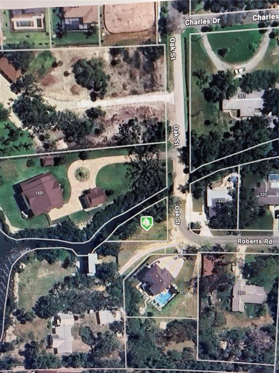 Oak Street Nokomis, FL 34275 - Photo 3 of 20