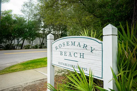 $2,375,000 | 104 North Barrett Square, Unit 2D, Inlet Beach, FL 32461
