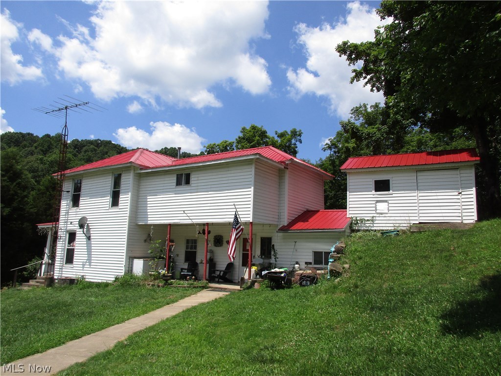 606 Bear Run Road Cairo, WV 26337 - Photo 2 of 8