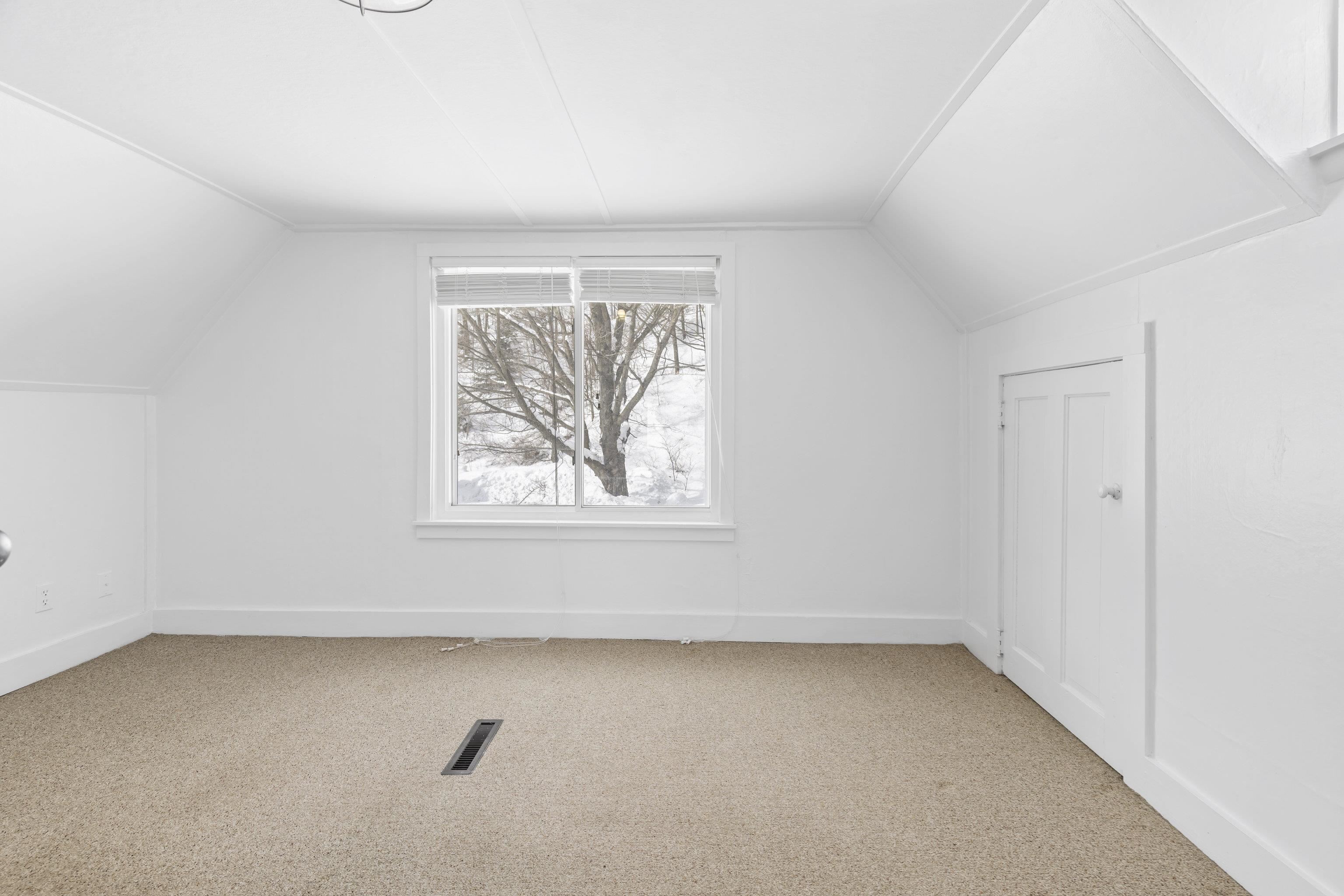 341 Pearson Street Elberta, MI 49635 - Photo 24 of 40