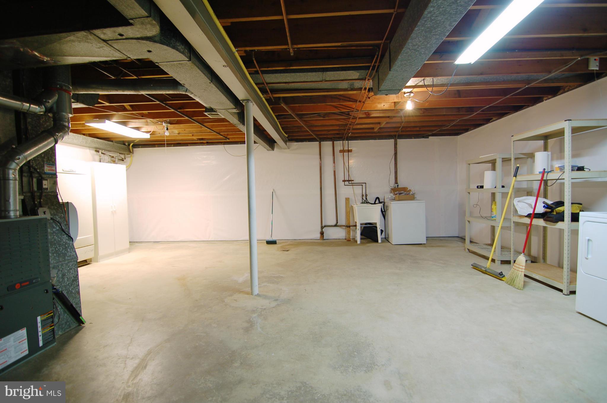 2721 Weller Road Silver Spring, MD 20906 - Photo 23 of 30 Interior (General)