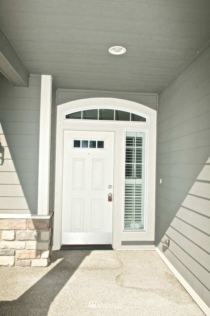 7153 Inlay Street Southeast Lacey, WA 98513 - Photo 2 of 25 Gallery Image 2