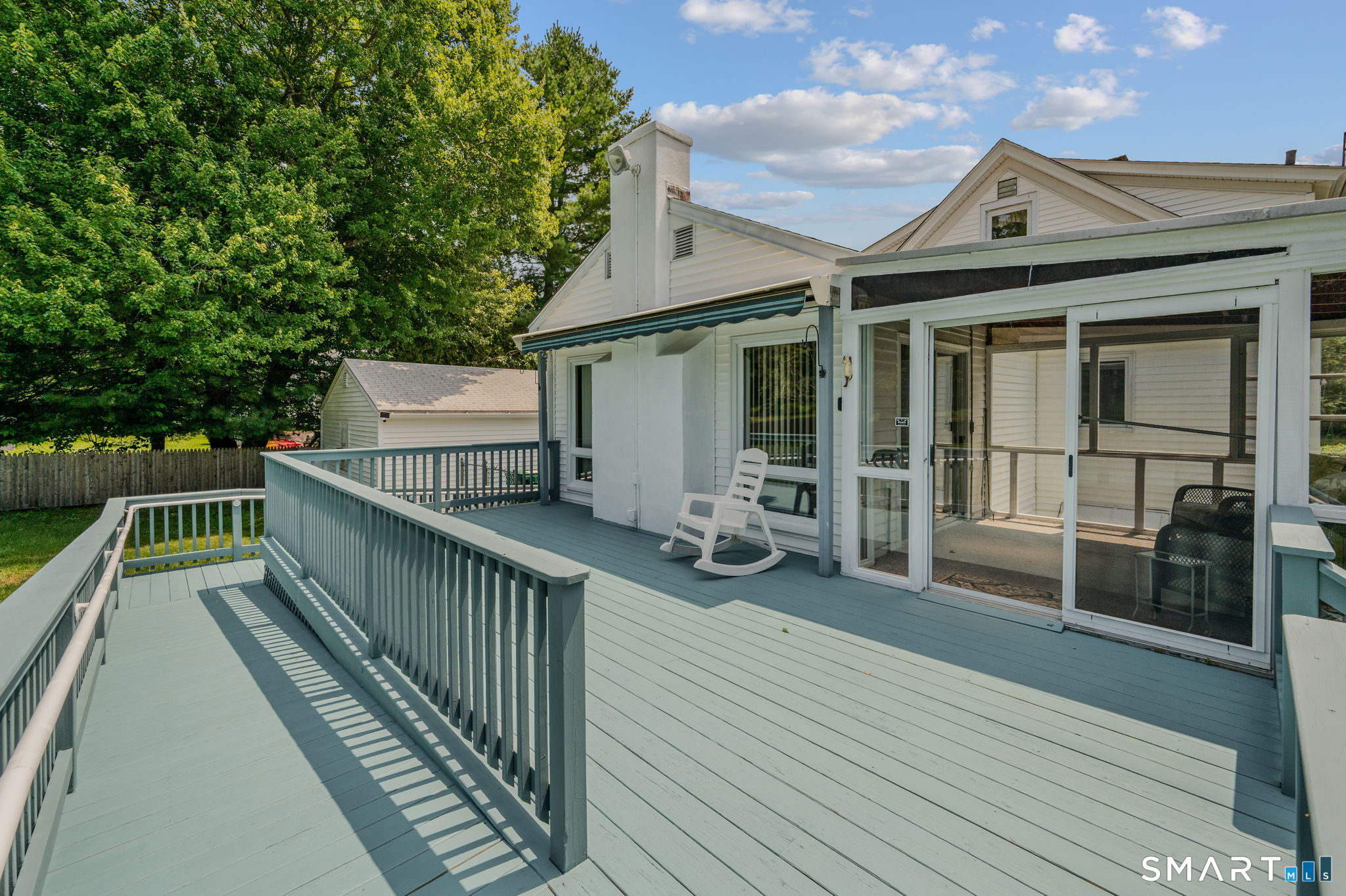 47 Shore Road Waterford, CT 06385 - Photo 30 of 35