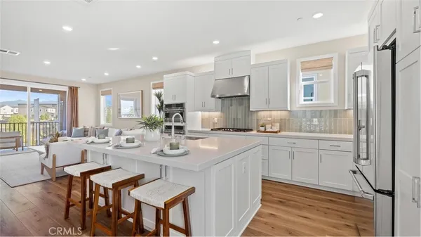 $1,279,990 | 713 Sonia, Irvine, CA 92618