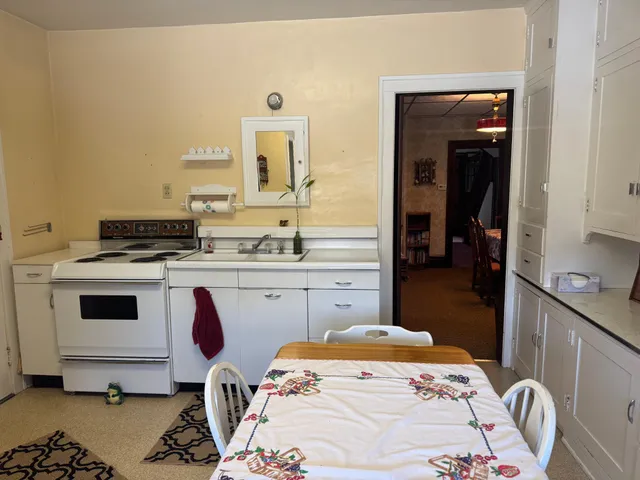 $103,400 | 221 North Minnesota Street, Crookston, MN 56716