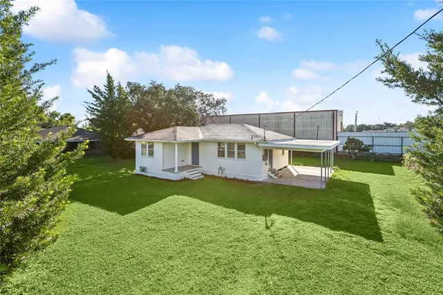 $195,000 | 147 Star Place, Belle Chasse, LA 70037