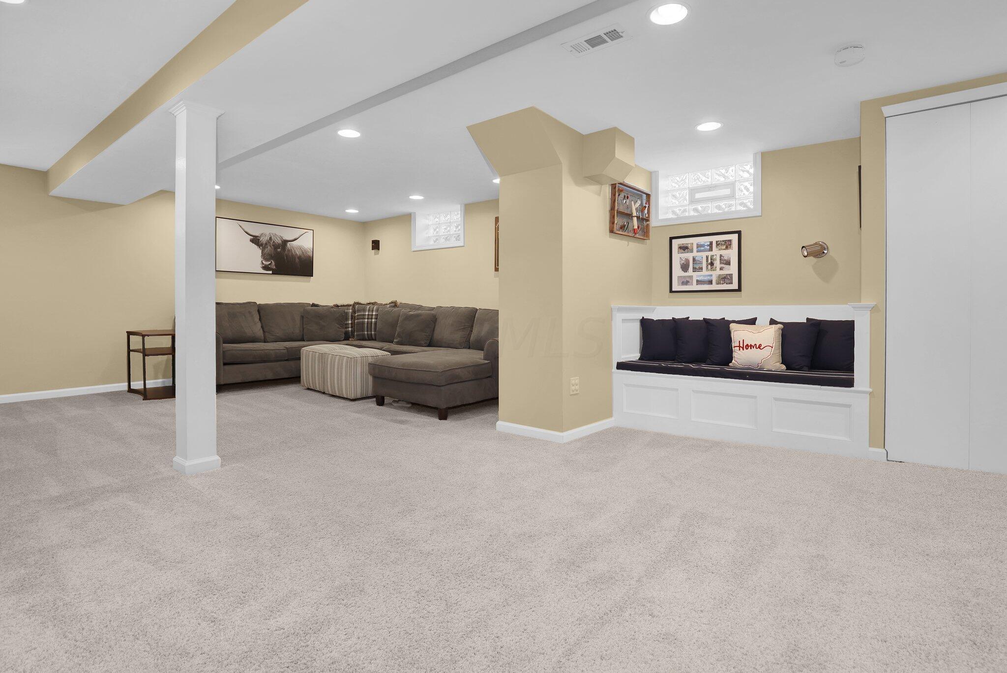 2072 Jervis Road Columbus, OH 43221 - Photo 30 of 35 30-web-or-mls-2072-jervis-rd