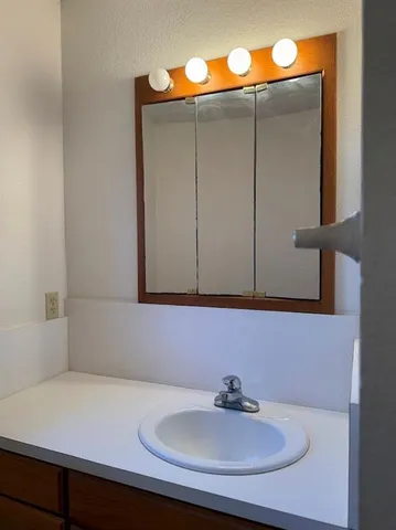 $259,500 | 512 County Road 701, Teague, TX 75860