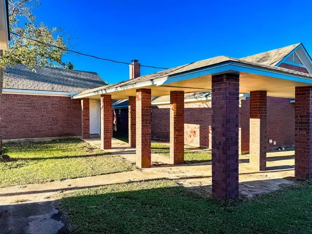 $259,500 | 512 County Road 701, Teague, TX 75860