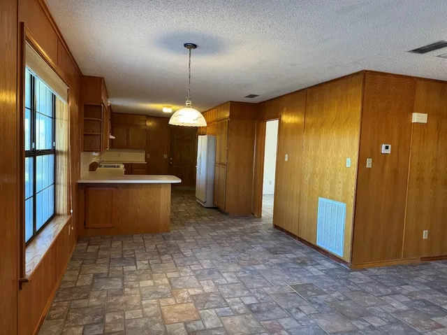 $259,500 | 512 County Road 701, Teague, TX 75860