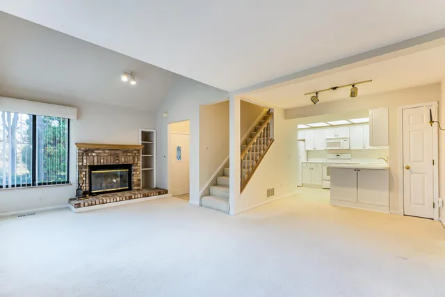 $350,000 | 2014 Audubon Drive, Ann Arbor, MI 48103