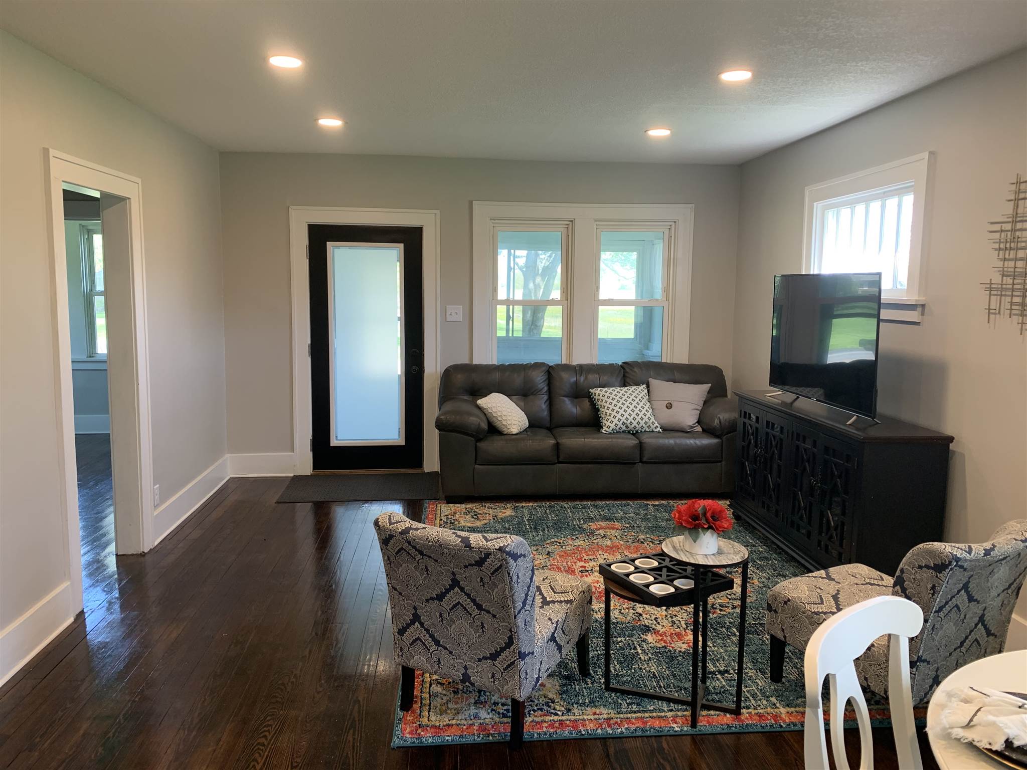 3612 Smith Road Fort Wayne, IN 46804 - Photo 2 of 32