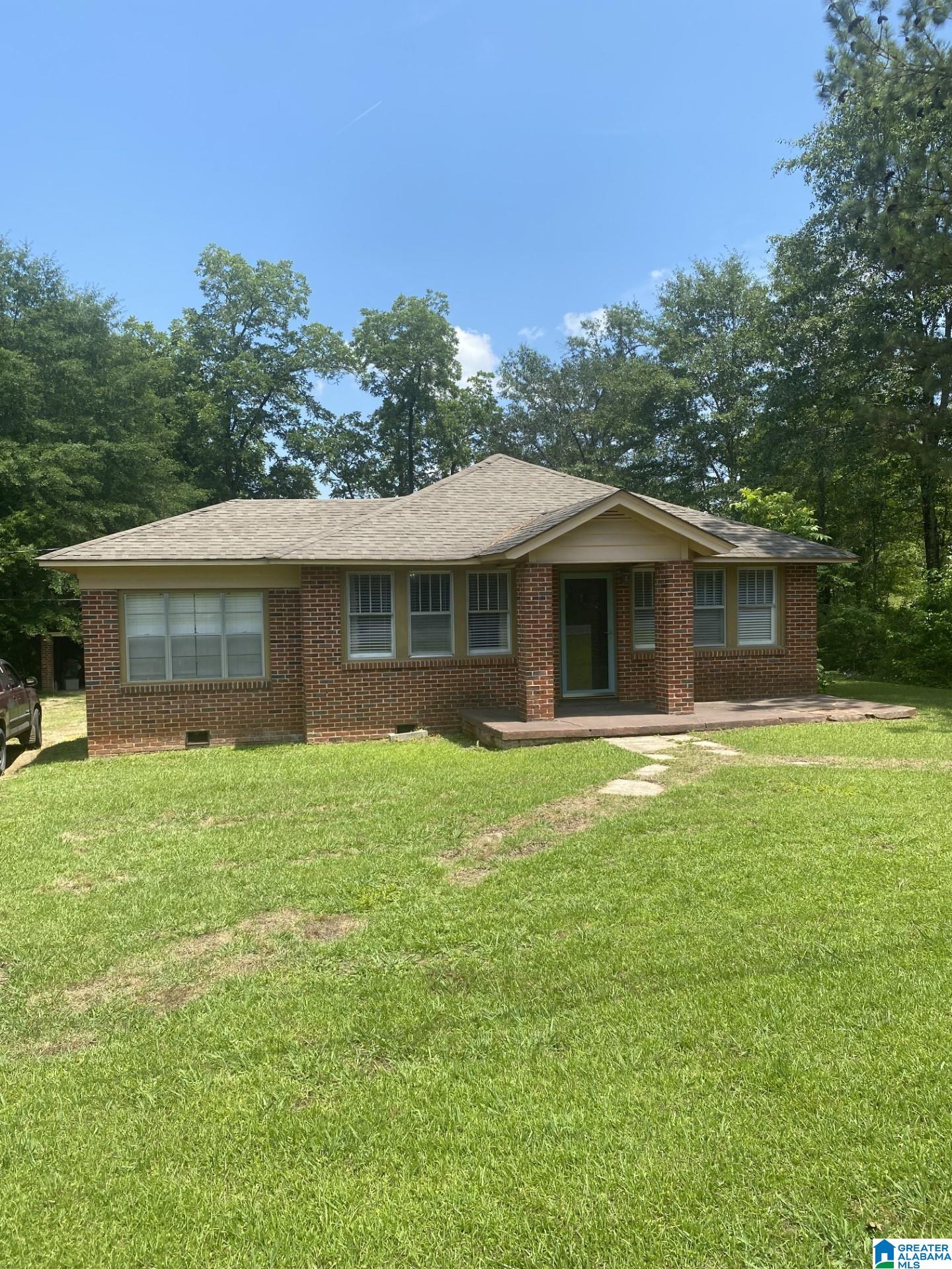 1004 Southwest 2nd Street Reform, AL 35481 - Photo 1 of 13