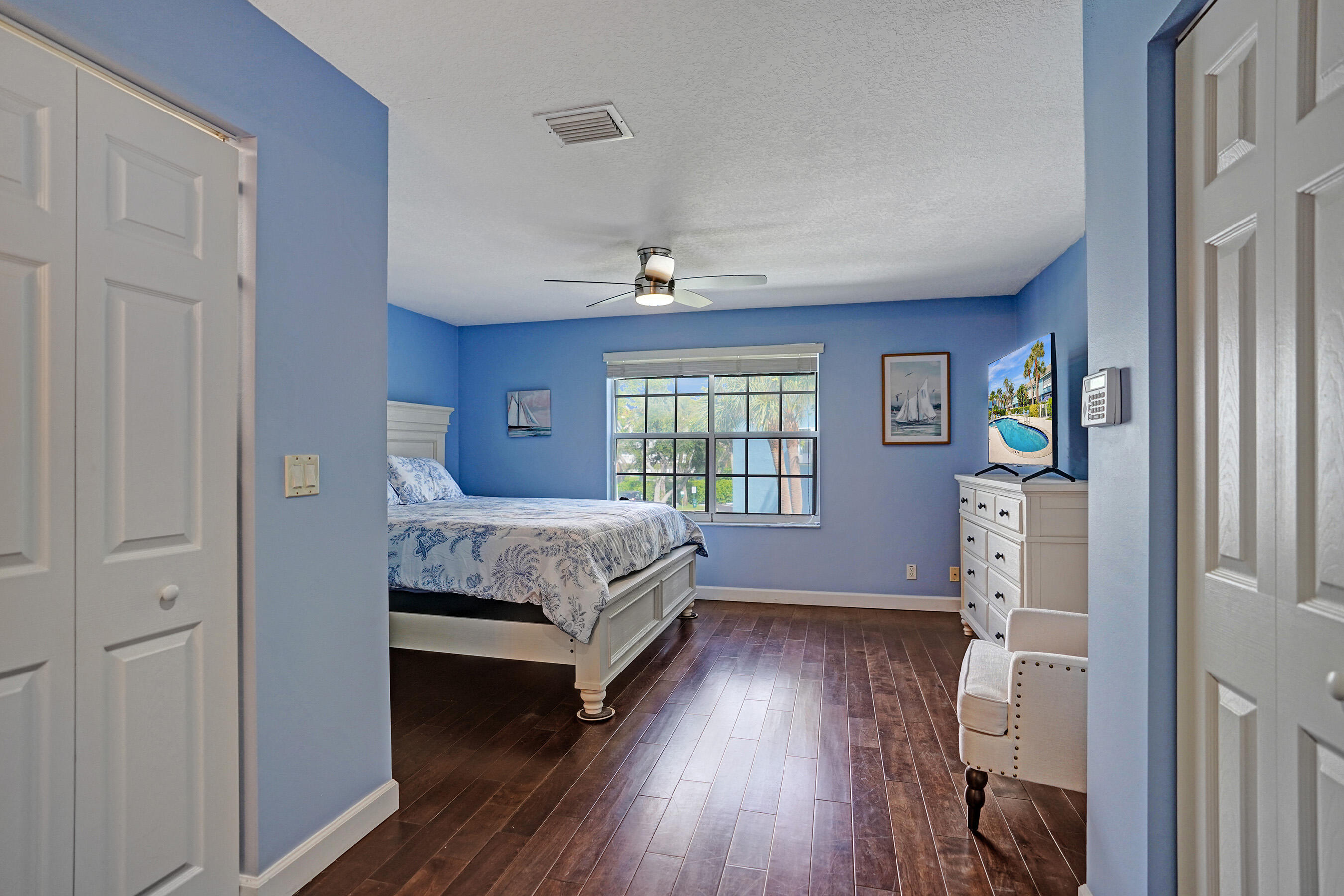 1028 Jeffery Street Boca Raton, FL 33487 - Photo 35 of 85 DSC07993