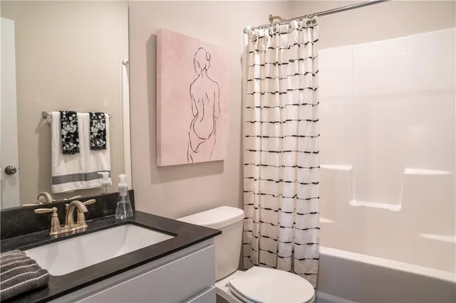 $375,110 | 509 West Bluebird Street, Gardner, KS 66030