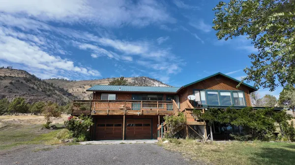 $345,000 | 54146 Highway 31, Summer Lake, OR 97640