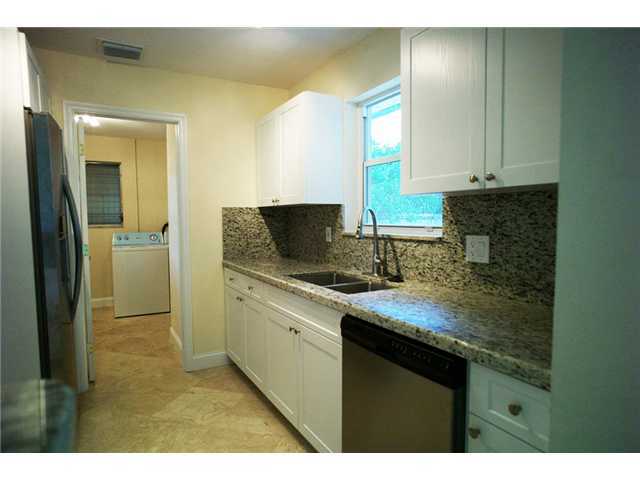 927 West Royal Palm Road Boca Raton, FL 33486 - Photo 5 of 10 Additional Photo
