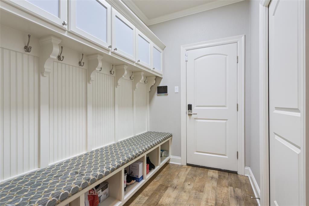 2313 Nicholas Waco, TX 76712 - Photo 28 of 36 a view of room with utility room