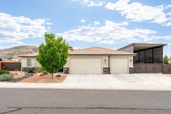2707 West 220 North, Hurricane, UT 84737